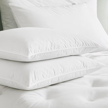 Carregar imagem no visualizador da galeria, Kit 4 Travesseiros Pluma do Ganso – Antialérgicos | Queima Estoque